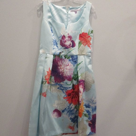 LUXE by Carmen Marc Valvo Dress Size 6 NWT - Picture 3 of 11